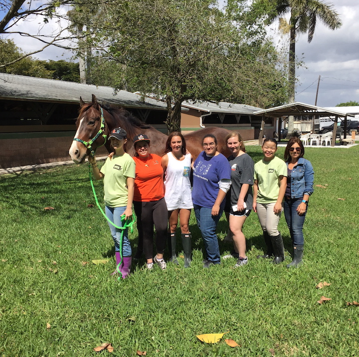 University of Miami pre vet students at South Florida SPCA